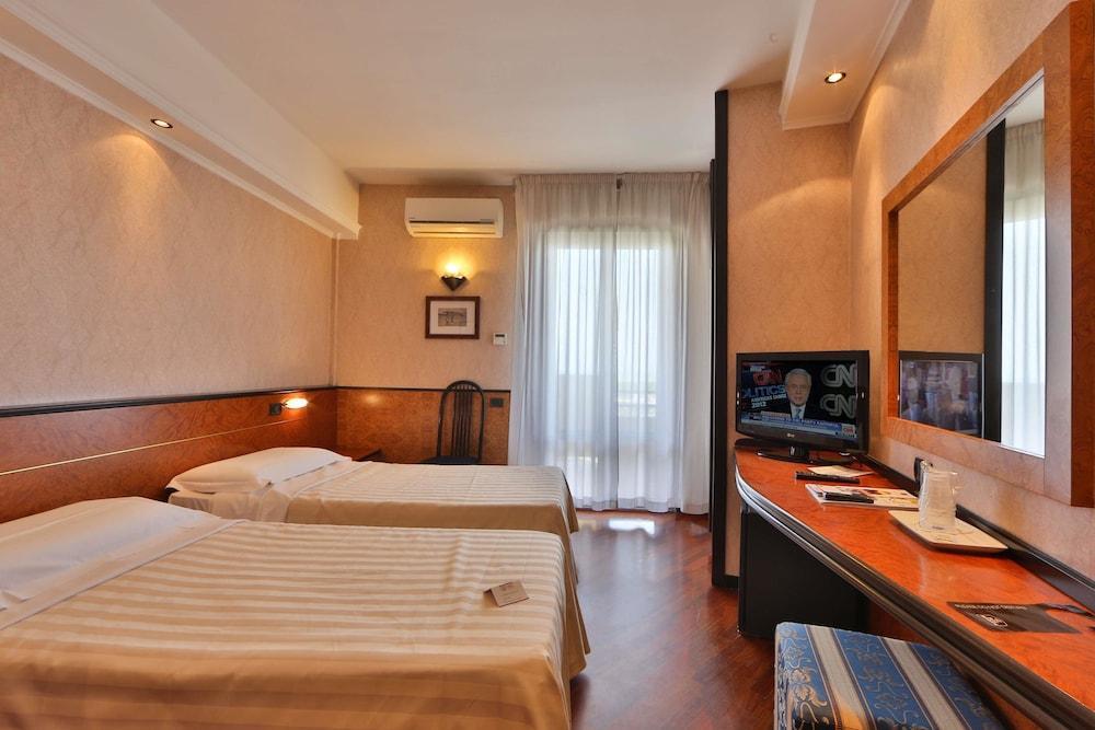 David Palace Hotel Porto San Giorgio Buitenkant foto