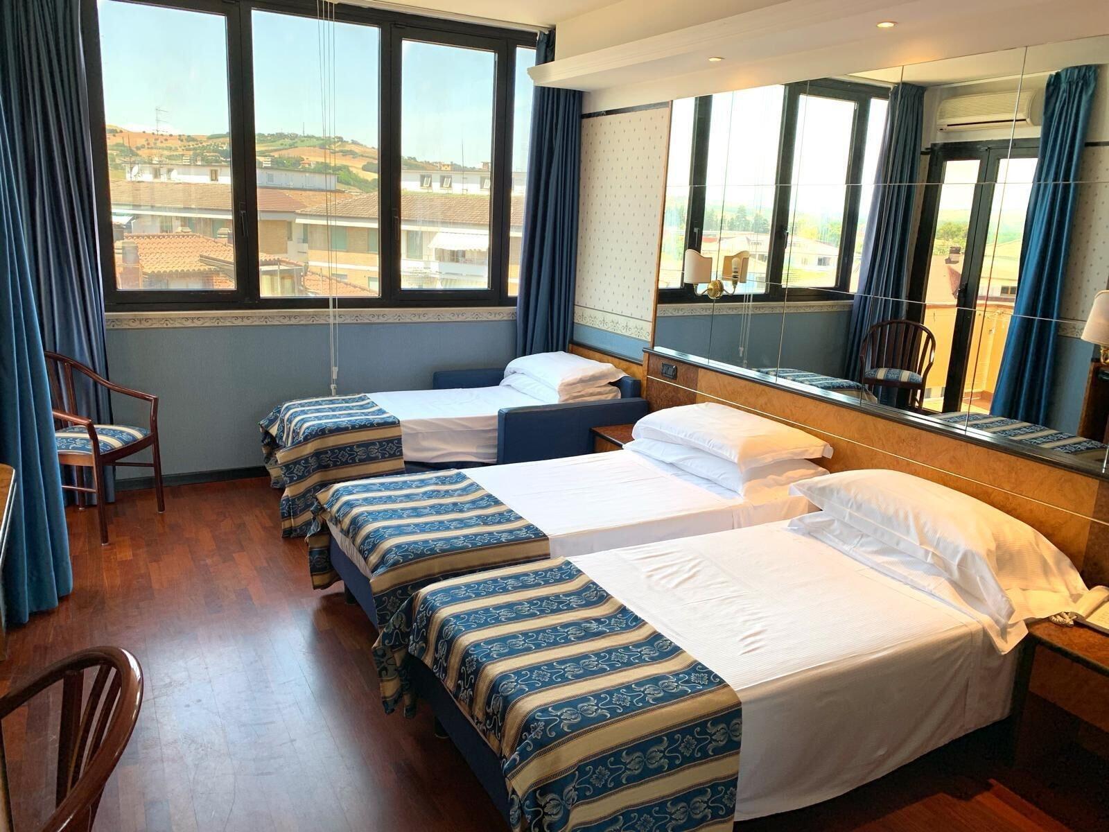 David Palace Hotel Porto San Giorgio Buitenkant foto